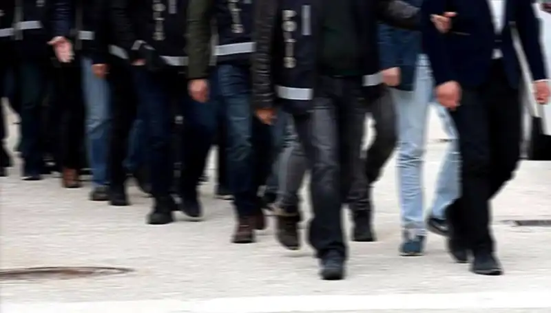 Kadın Profilinden "Balkız" Tuzakları: Dolandırıcılık Çetesi Ağına Düşenler