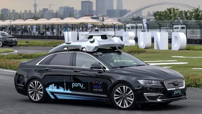 Şanghay'da İlk Robotaksi Dönemi Başlıyor: Pony AI İzin Aldı!
