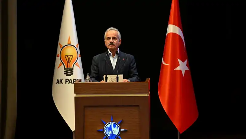 Esenboğa Metrosu İçin Hazırlıklar Başladı: Bakan Uraloğlu Müjdeyi Verdi