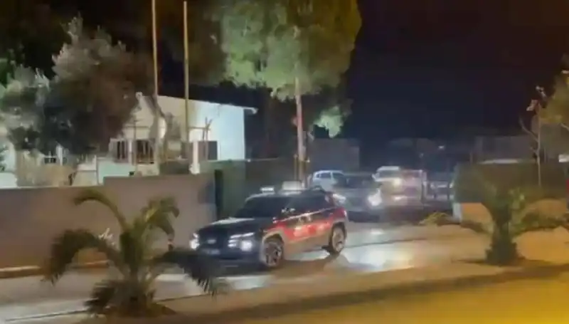 İzmir'de Uyuşturucu Operasyonunda 141 Hükümlü Ele Geçirildi
