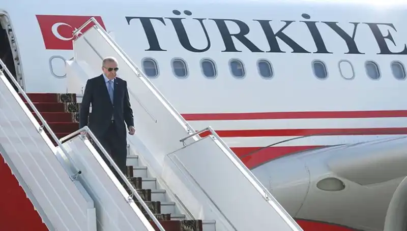 Cumhurbaşkanı Erdoğan İtalya’dan Dönüş Yolculuğunda Önemli Gelişmeleri Açıkladı