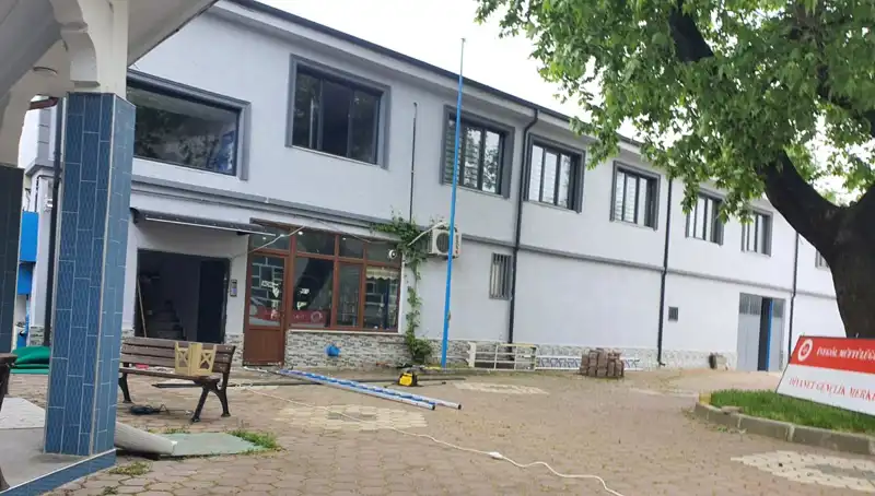 Tabela Takarken 3 Metreden Düşen İşçi Hayata Döndü!
