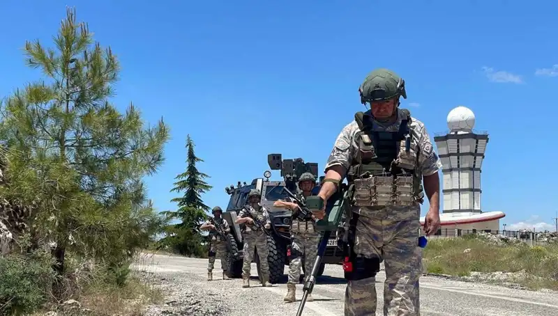 Türkiye'nin Kahramanları: Mehmetçik Bayramda Nöbette Görev Başında