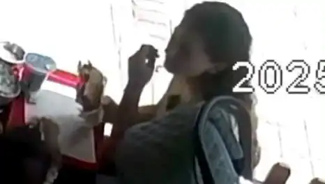 Kadın, Saçını Koparıp Tostuna Koydu: Şok Eden Gerekçe!