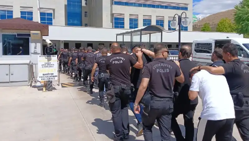 Ankara'da Haraç Kesme Çetesi Çökertildi: Avukatlar da Gözaltında