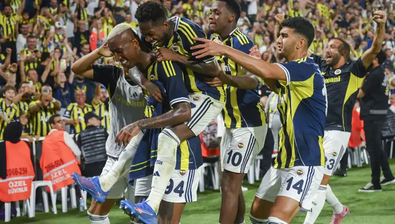 Fenerbahçe, Turizm Gelirleriyle Kasa Dolduruyor: Büyük Başarı!